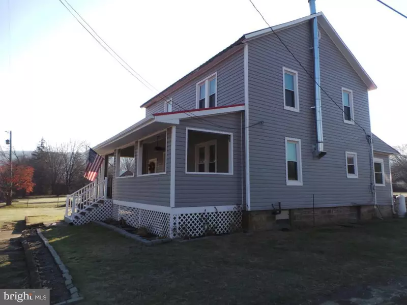 17 CRAWFORD LANE, Great Cacapon, WV 25422