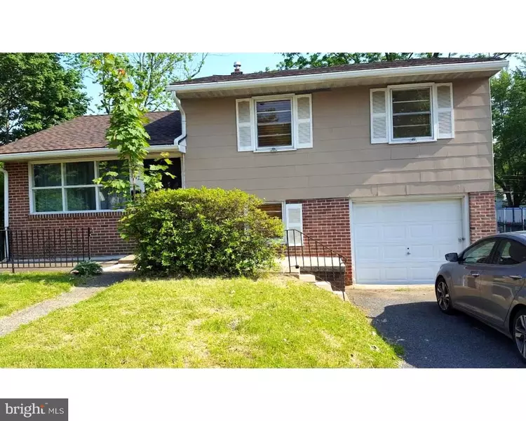 1112 PROVIDENCE RD, Secane, PA 19018