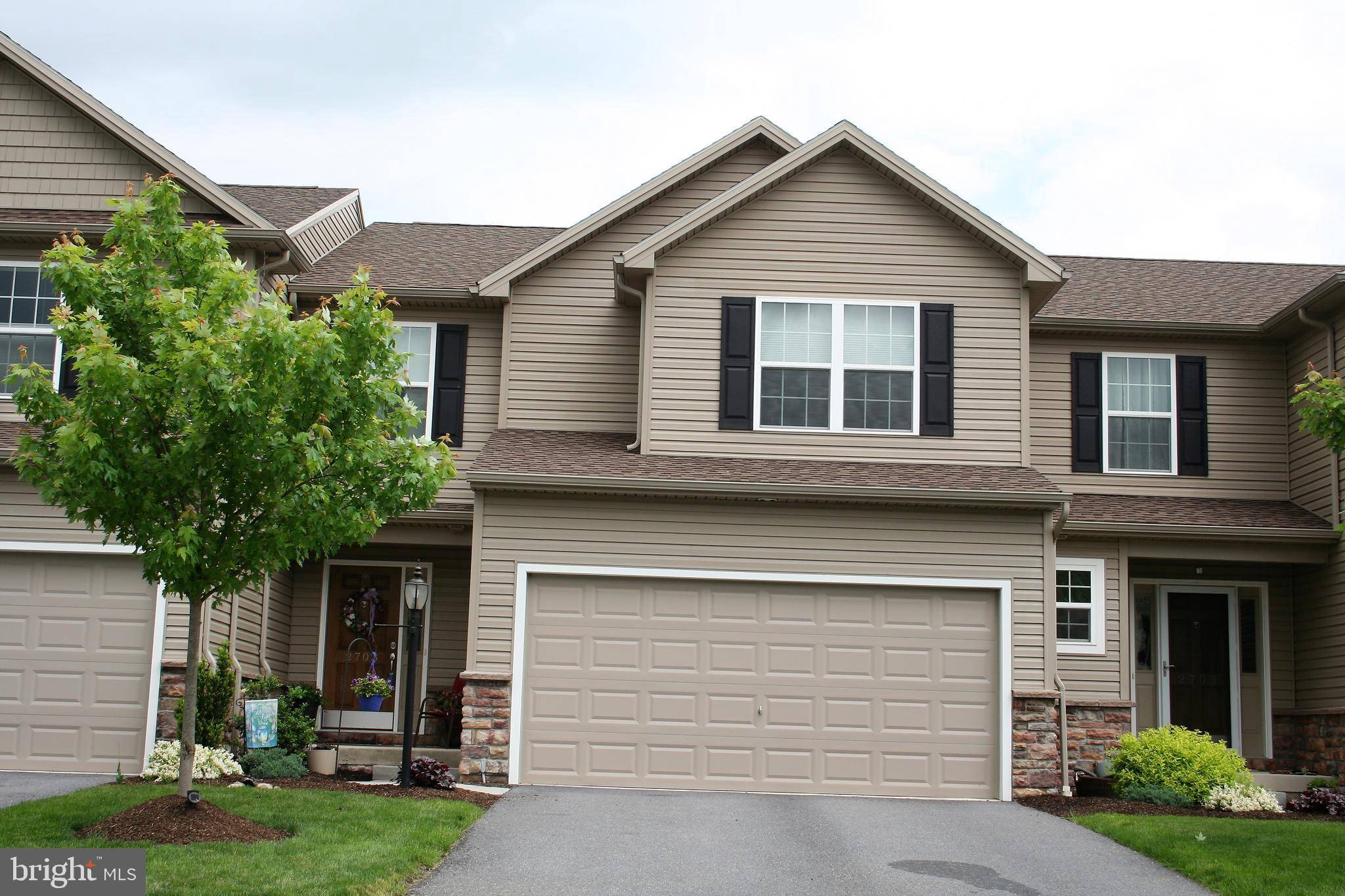 2703 POST DR, Harrisburg, PA 17112