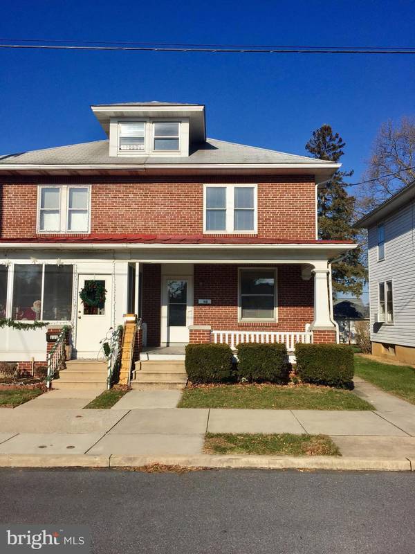 113 E OAK ST, Palmyra, PA 17078