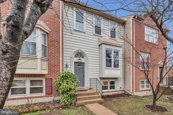 7304 SAINT JOHNS CT, Manassas, VA 20109