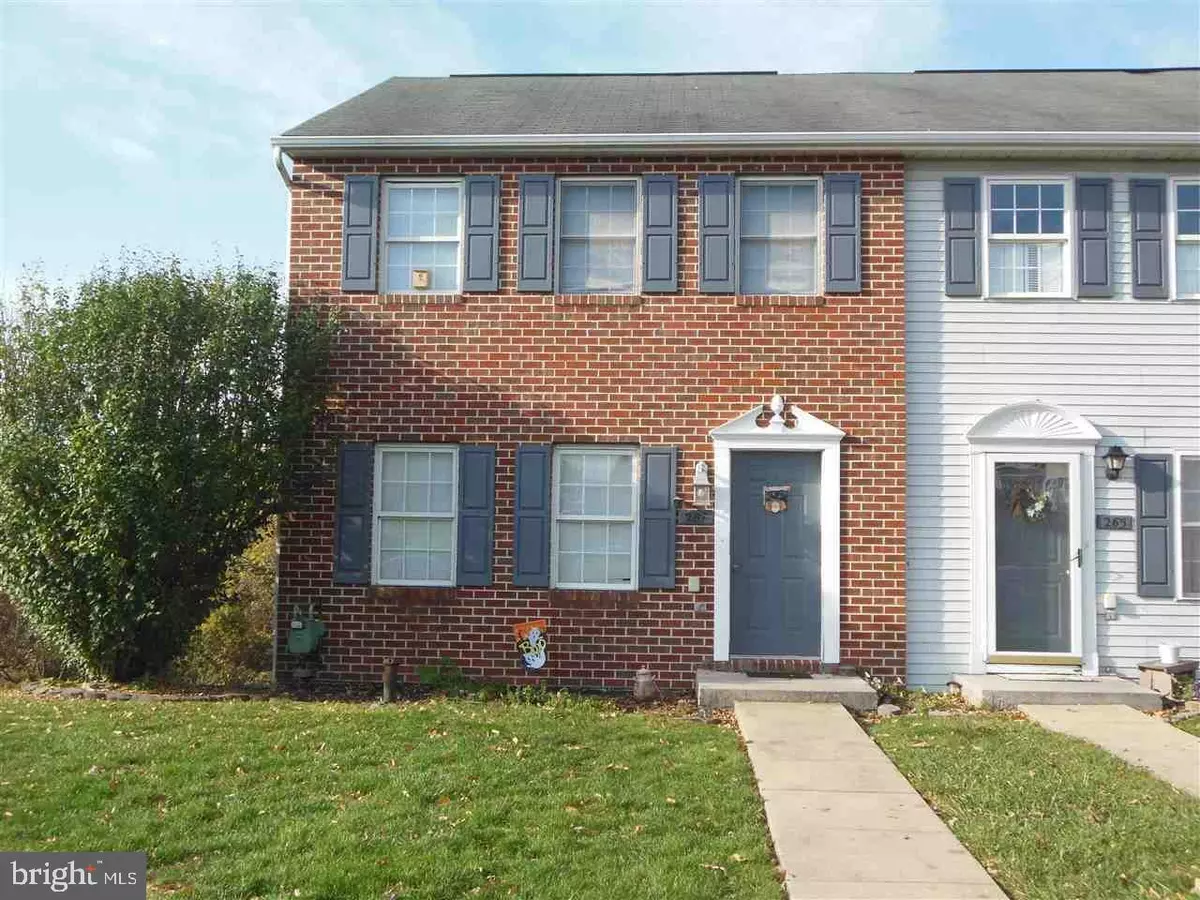 York, PA 17406,267 POINT CIR