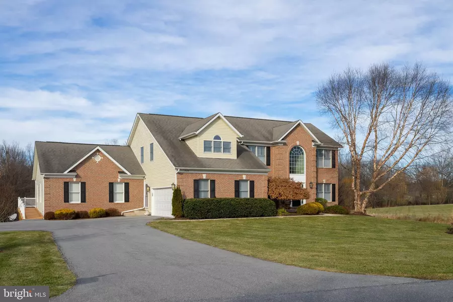 725 BREEZY LAKE WAY, Sykesville, MD 21784