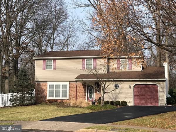 213 MOHEGAN ST, Doylestown, PA 18901