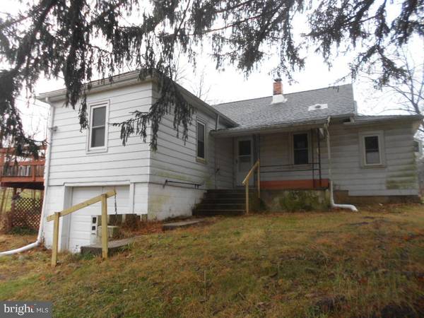 335 HIDDEN VALLEY RD, Pine Grove, PA 17963