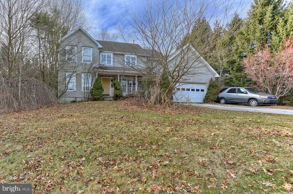 78 LEE ST, Stewartstown, PA 17363