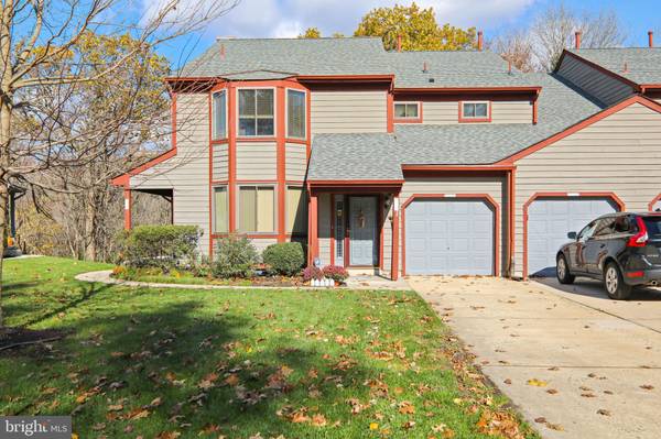 3502-B CHADBURY RD, Mount Laurel, NJ 08054