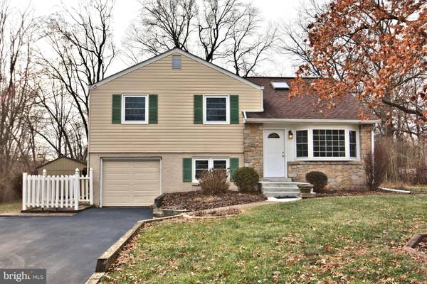 717 ABBEY LN, Lansdale, PA 19446