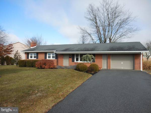 127 WEST WALTER, Greencastle, PA 17225