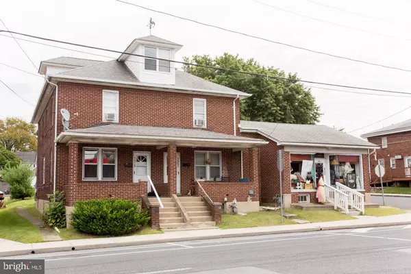 1561-1565 MAIN ST, Hellertown, PA 18055