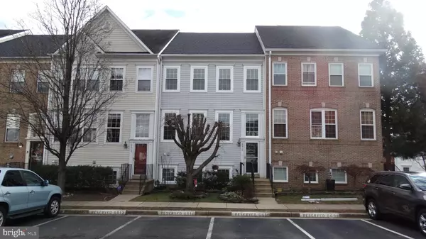 6610 CHARLES GREEN SQ, Alexandria, VA 22315