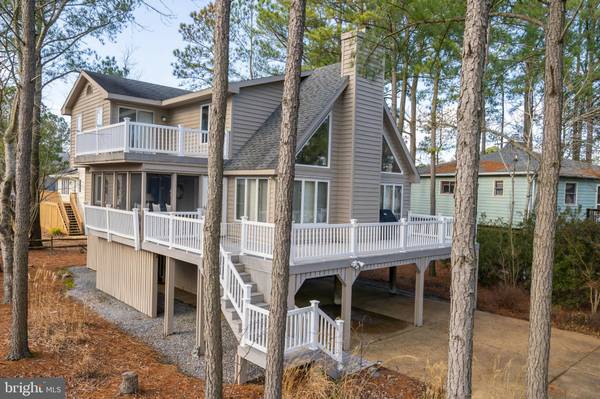 943 PINE TREE LN, Bethany Beach, DE 19930