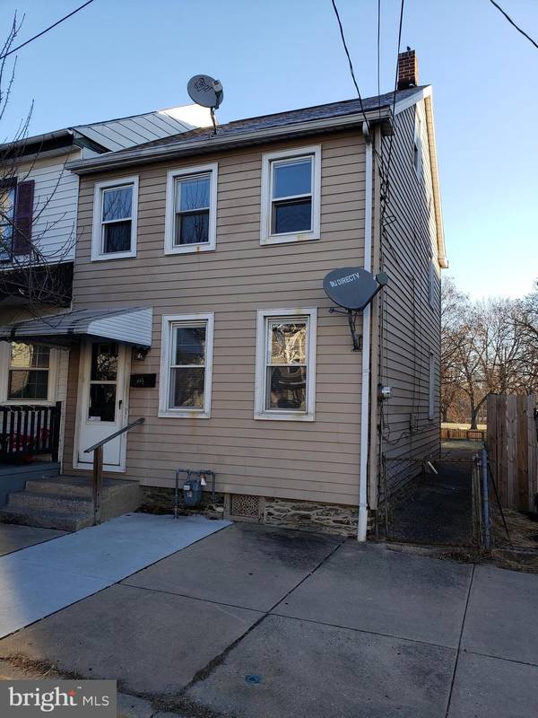 251 S 5TH ST, Columbia, PA 17512