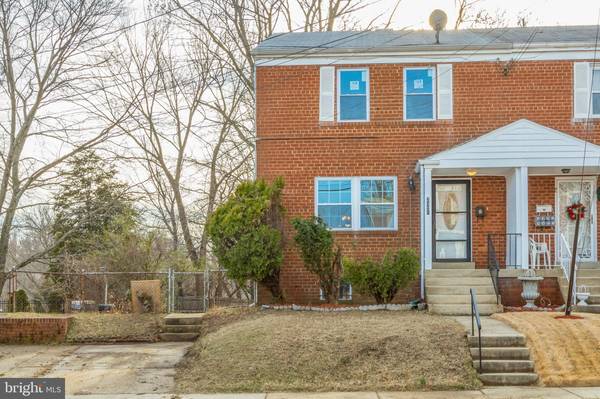 2321 KIRBY DR, Temple Hills, MD 20748