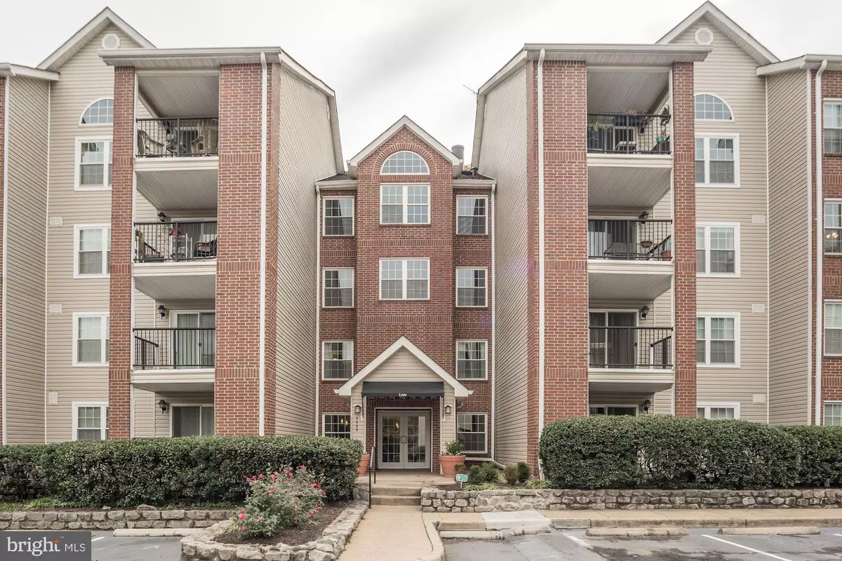 Alexandria, VA 22302,3309 WYNDHAM CIR #3183