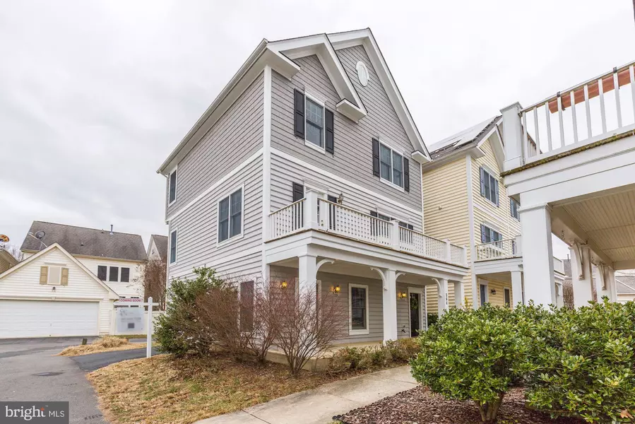 564 LEANING OAK MEWS, Gaithersburg, MD 20878