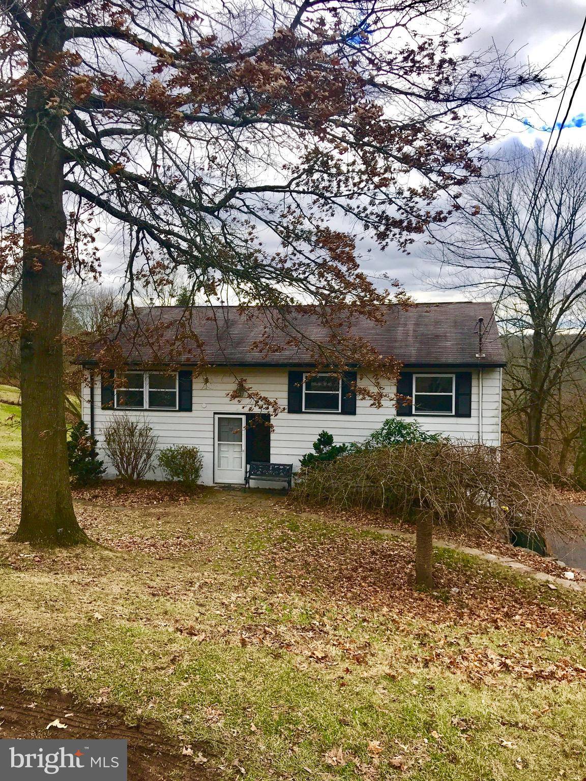 Ottsville, PA 18942,54 LAURIE HILL RD