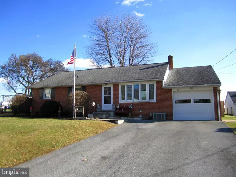 1219 BRUNNERVILLE RD, Lititz, PA 17543