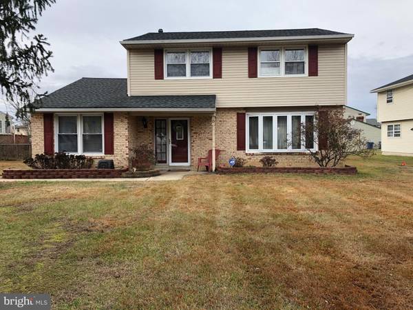 6 NEWLAND CT, Newark, DE 19713