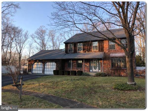 7 WALTON CT, Sicklerville, NJ 08081