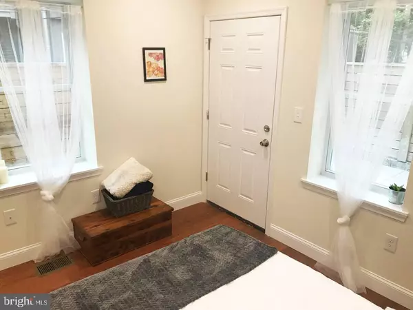 Philadelphia, PA 19146,708 S 20TH ST