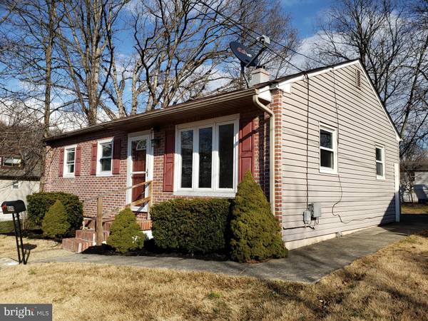 860 CRESCENT AVE, Runnemede, NJ 08078