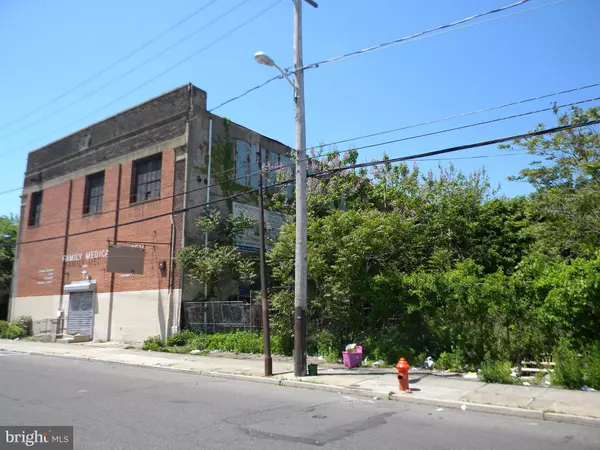 Philadelphia, PA 19121,2024-32 N 22ND ST