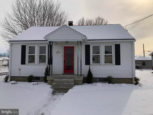 Palmyra, PA 17078,214 W MAPLE ST