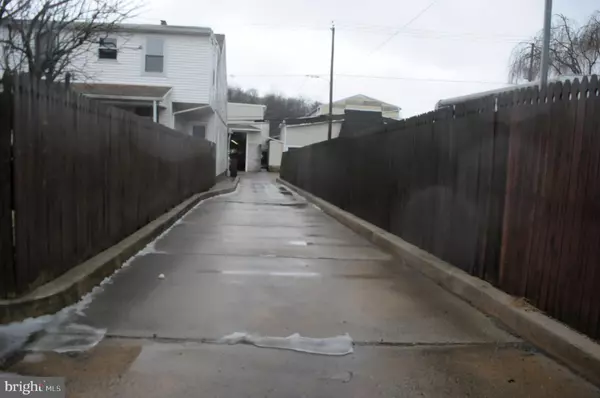 Saint Clair, PA 17970,0-2 N 2ND ST N 2ND & CAROLL ST