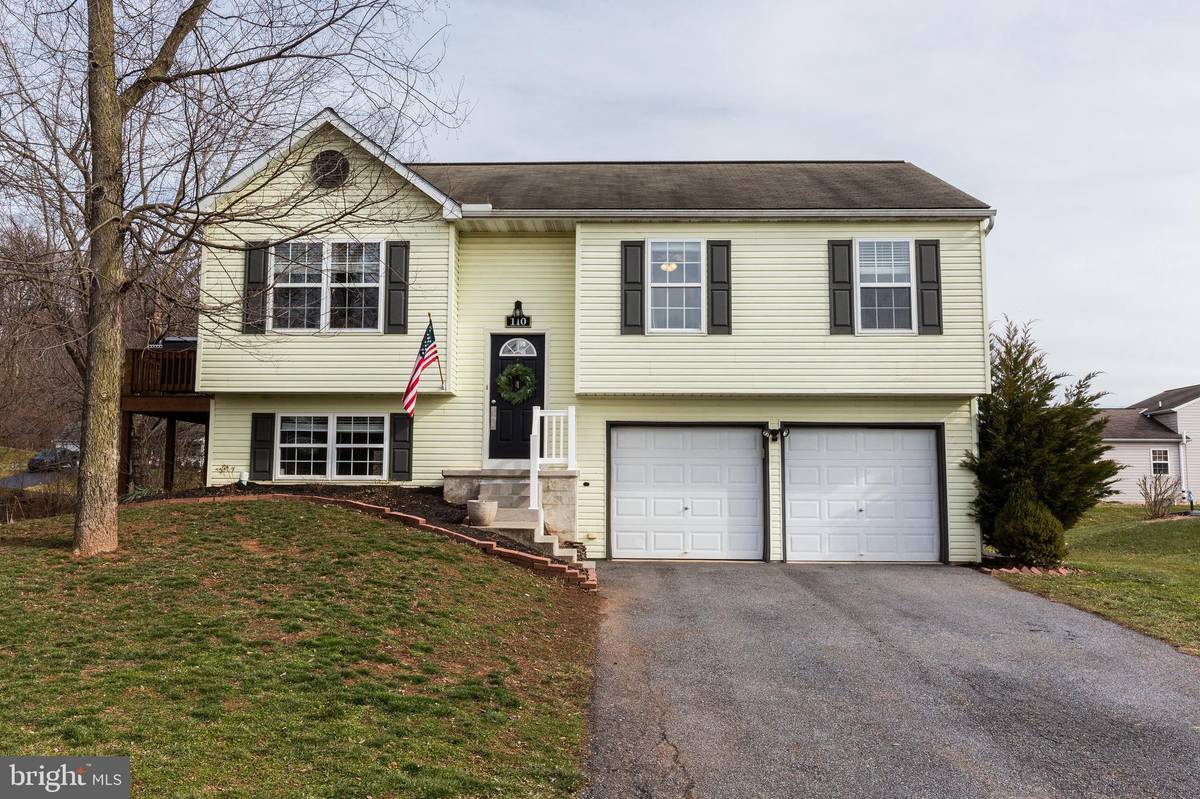 Bainbridge, PA 17502,110 SKIPJACK WAY