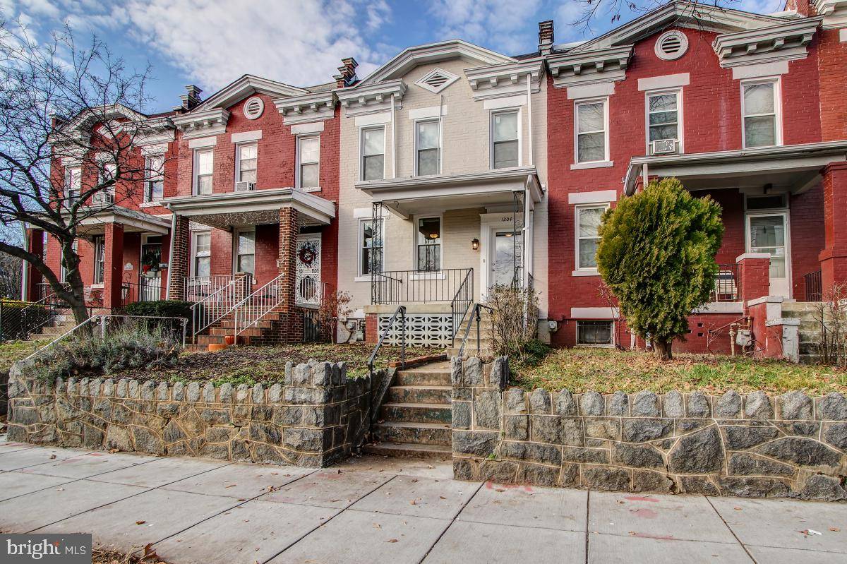 Washington, DC 20002,1204 5TH ST NE