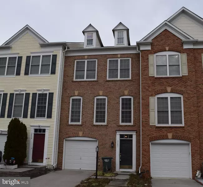 2481 TERRA COTTA CIR, Herndon, VA 20171