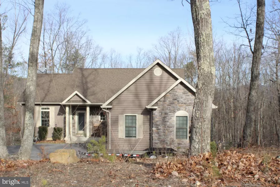 5053 WOODSTOCK TOWER RD, Fort Valley, VA 22652