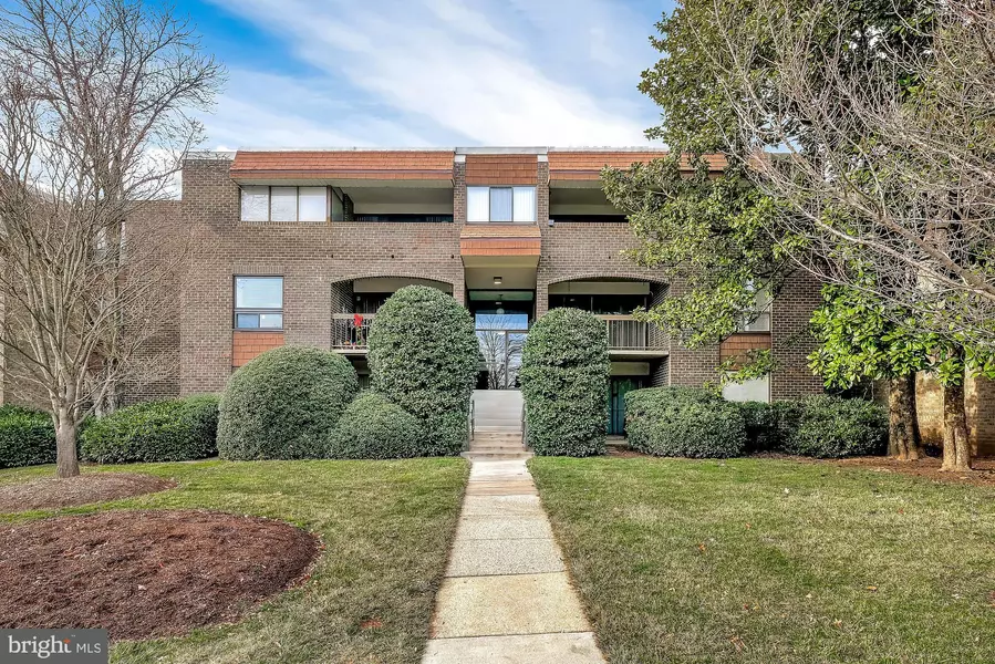 415 CHRISTOPHER AVE #106, APT. 13, Gaithersburg, MD 20879