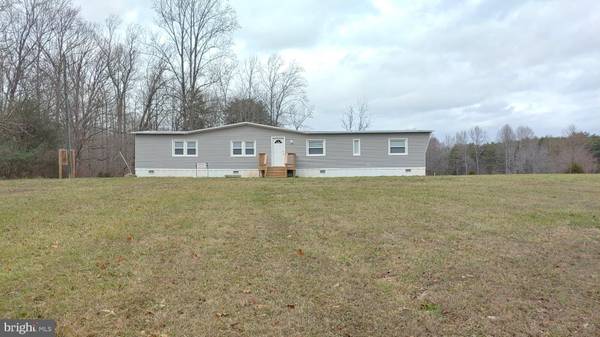 5274 BURR HILL RD, Rhoadesville, VA 22542