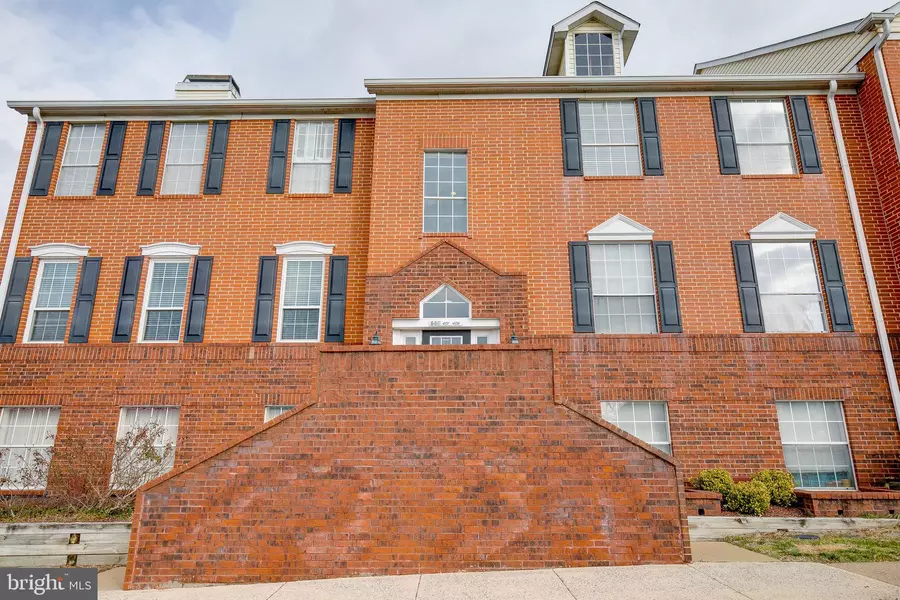 668 GATEWAY DR SE #402, Leesburg, VA 20175