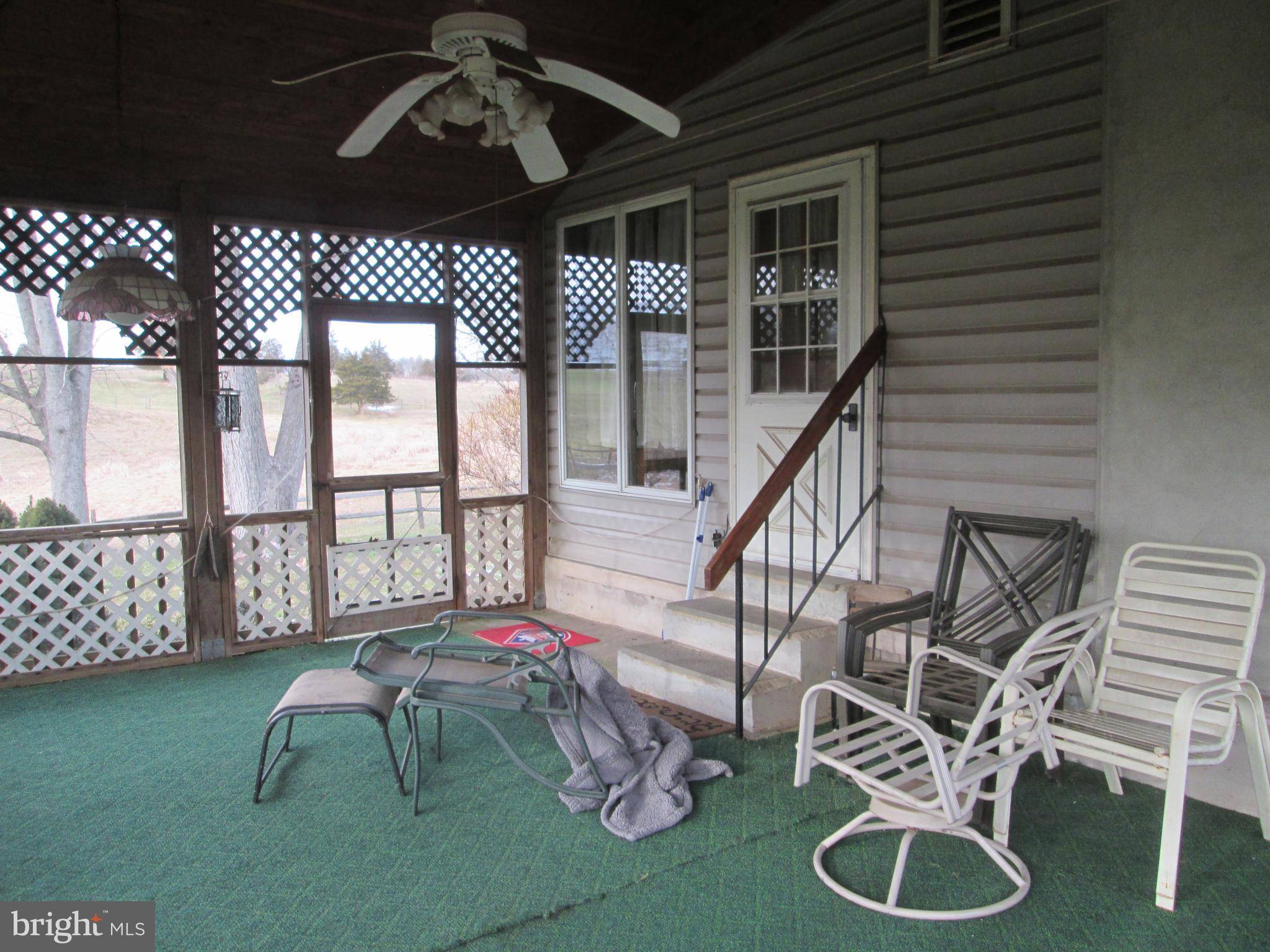 Schwenksville, PA 19473,511 NEIFFER RD