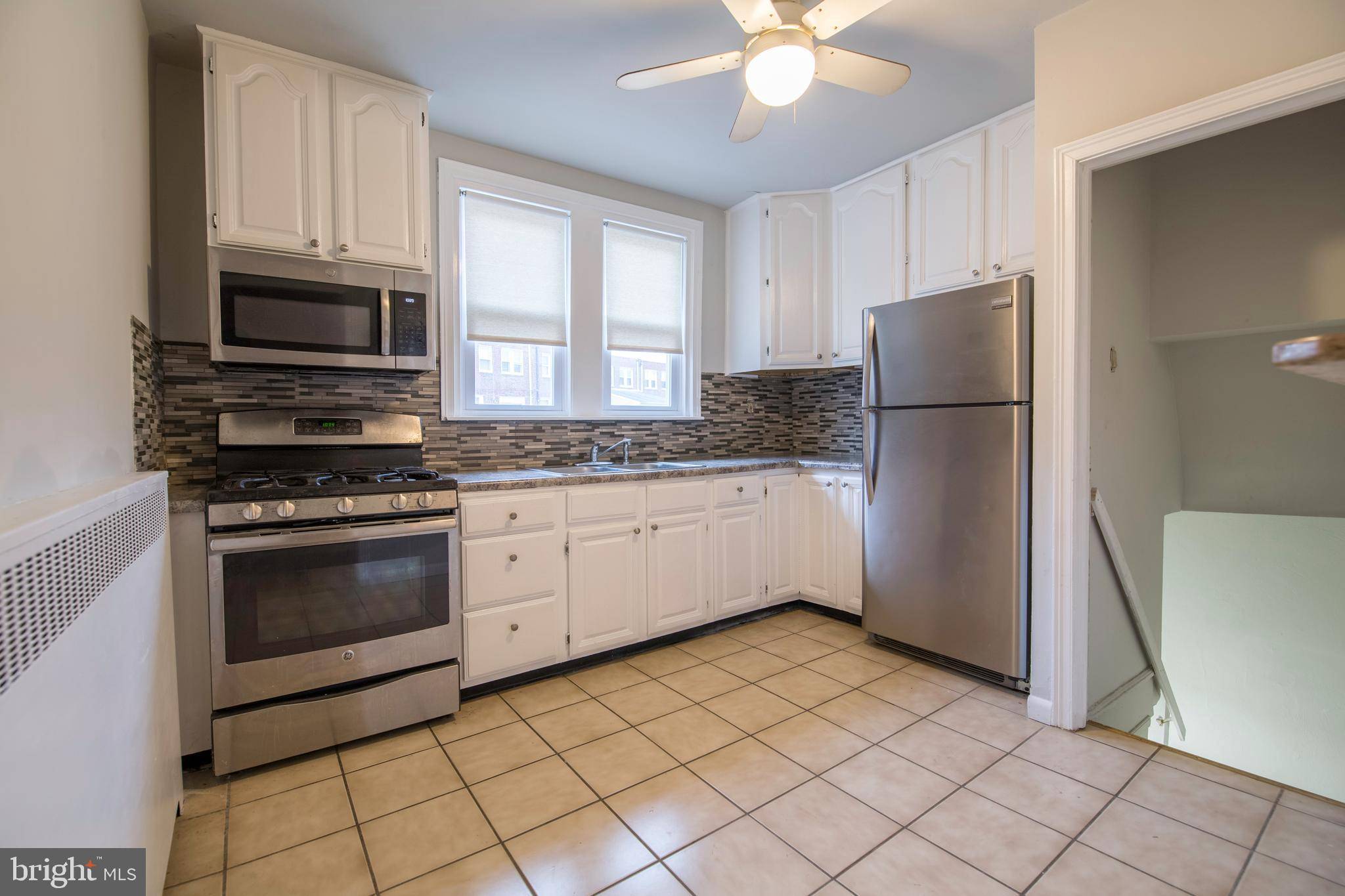 Philadelphia, PA 19128,5935 JANNETTE ST