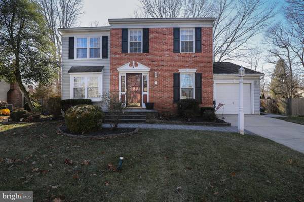 8 HALLEY LN, Sewell, NJ 08080