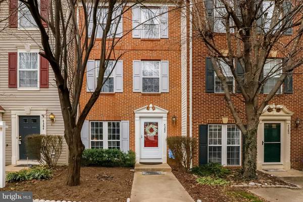 4382 SUTLER HILL SQ, Fairfax, VA 22033