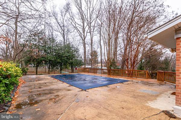 Annandale, VA 22003,3806 TALL OAK CT