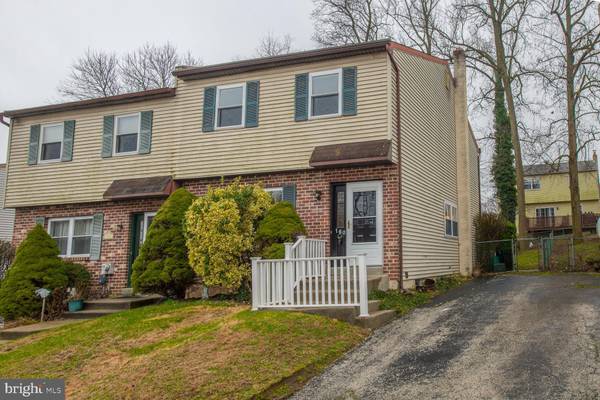 160 MEADOWBROOK LN, Brookhaven, PA 19015