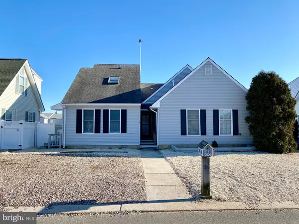 19 MERLE DR, Manahawkin, NJ 08050