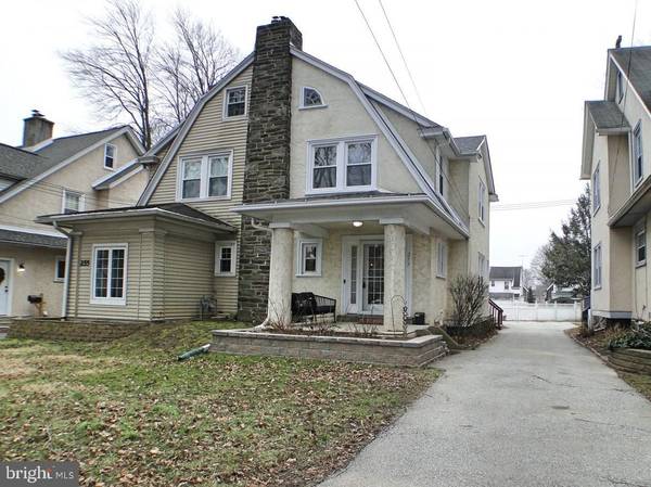 257 BALLYMORE RD, Springfield, PA 19064