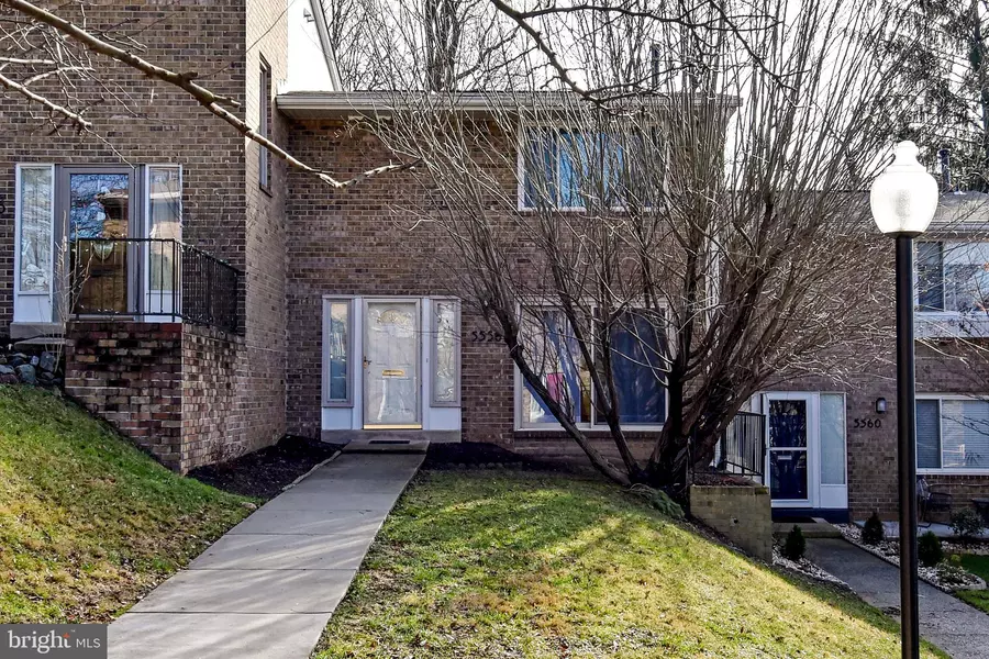 5558 BURNSIDE DR, Rockville, MD 20853