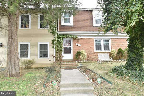 8416 EUCALYPTUS CT, Springfield, VA 22153