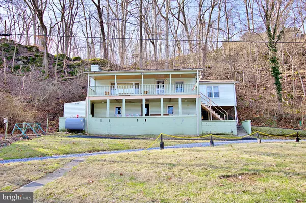 Harpers Ferry, WV 25425,246 GORDONS LN