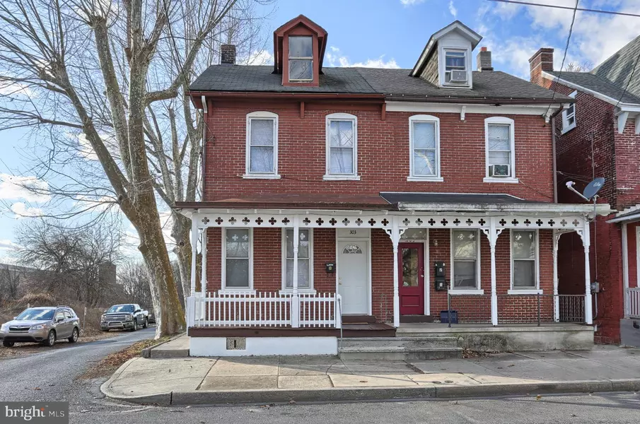 303 N 5TH AVE, Lebanon, PA 17046