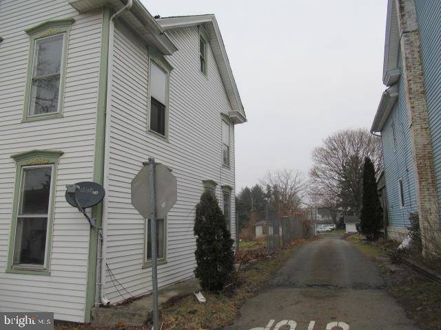 Halifax, PA 17032,324 MARKET ST