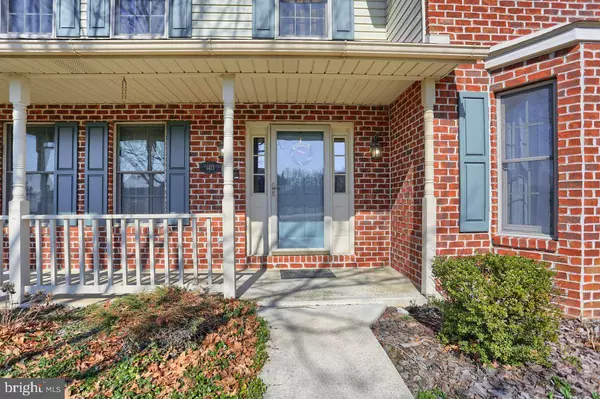 Chambersburg, PA 17202,1413 SPRING SIDE CT